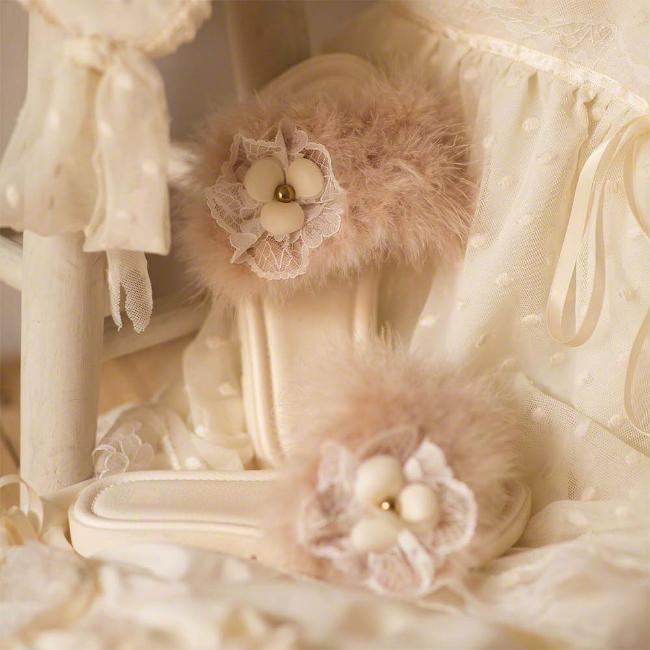 Picture of Meriche Alta Costura Dream Bella Vintage Style Slippers -Cream