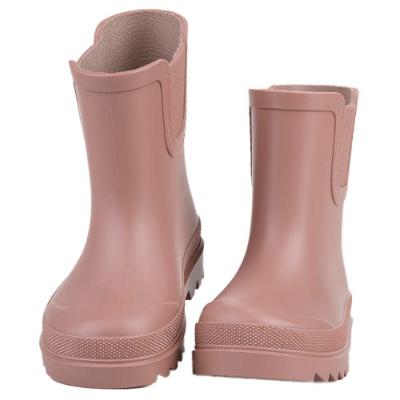 Picture of Igor Tokio Short Elastic Gusset Rain Boot - Dark Rosa Pink