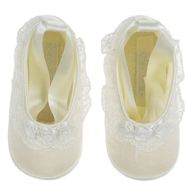 Picture of Sarah Louise Girls Lace Trim Silk Pram Shoes - Ivory 