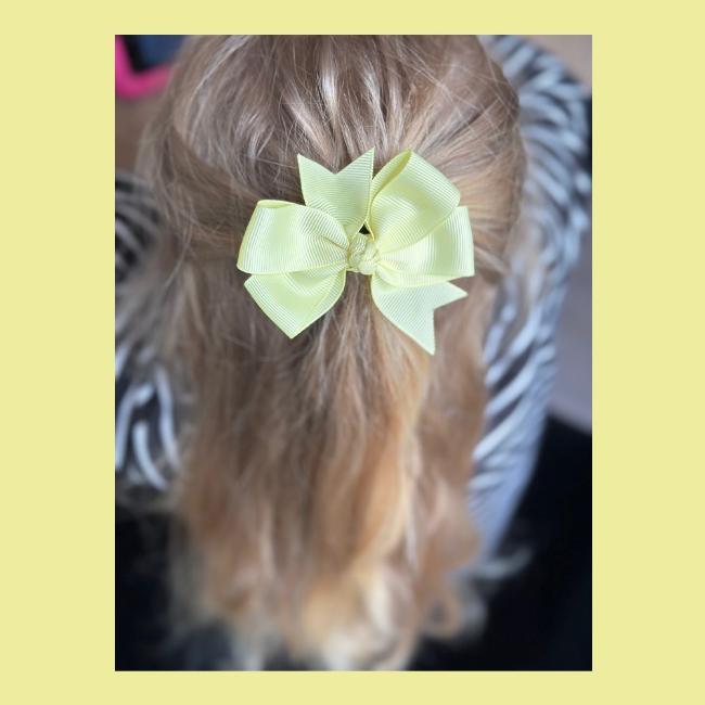 Picture of Bella's Bows 3.5" Grosgrain Knot - Lemon