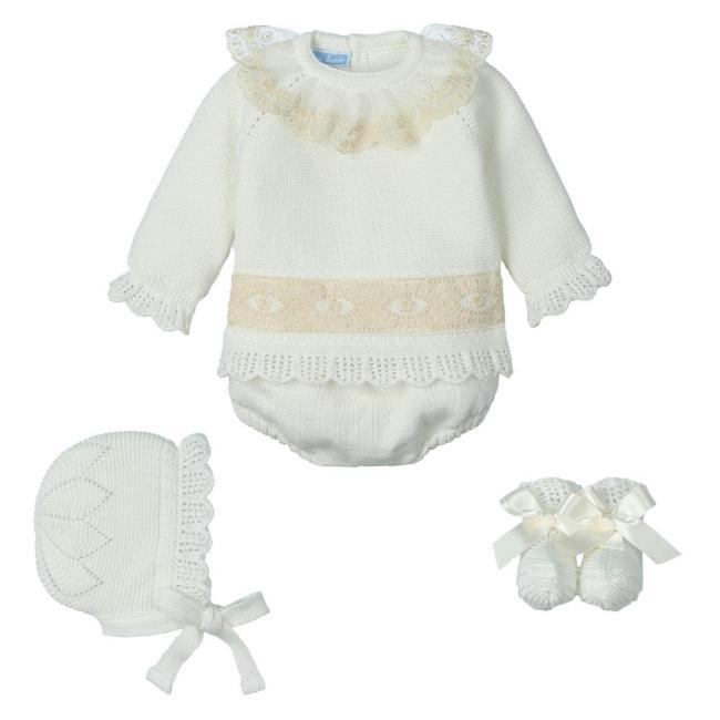 Picture of Mac Ilusion Porto Collection Jampant Set X 4 With Bonnet & Booties - Ivory