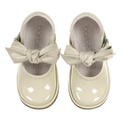 Picture of Borboleta Vitoria Detachable Bow Patent Mary Jane Shoe - Ivory