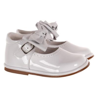 Picture of Borboleta Vitoria Detachable Bow Patent Mary Jane Shoe - White