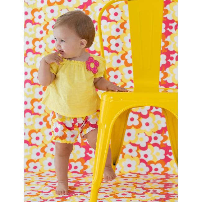 Picture of Agatha Ruiz De La Prada Margarita Flower Shorts Set - Yellow