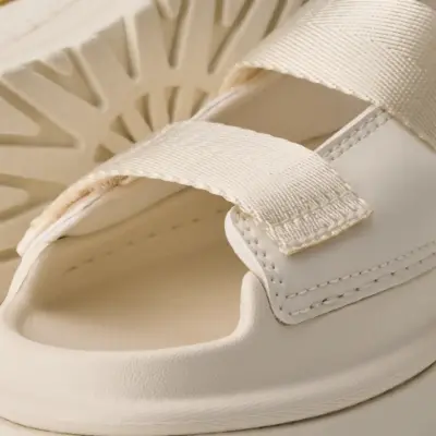 Picture of UGG Kids GoldenGlow Slide - Jasmine