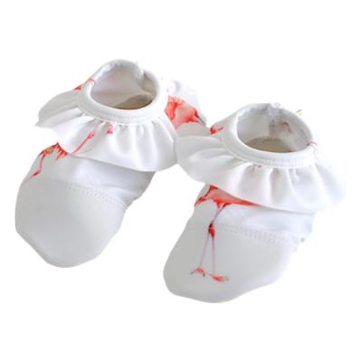 Picture of Meia Pata Girls Flamingos Ruffle Non Slip Shoe - White Flamingo