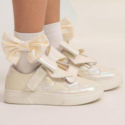 Picture of Caramelo Kids Girls Mixed Bow Trainer - Ivory