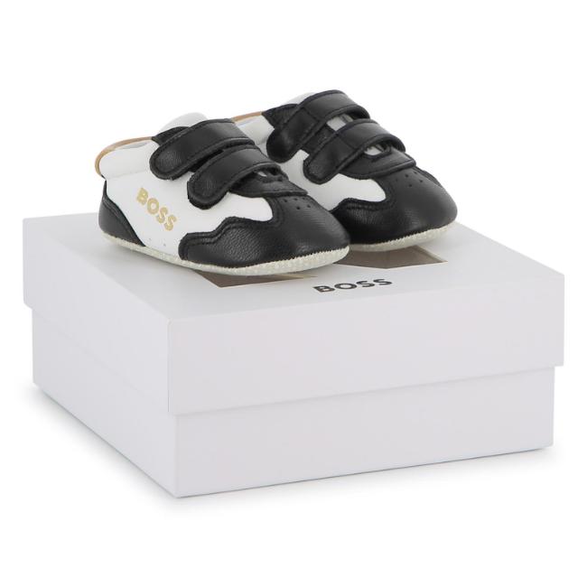 Picture of BOSS Baby Boys Soft Leather Logo Trainers In Gift Box - Black White