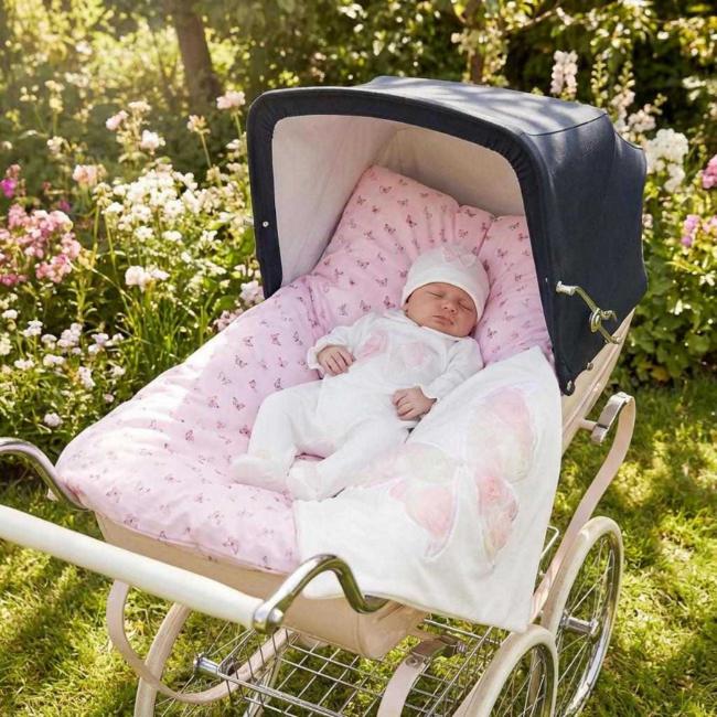 Picture of Deolinda Chic Baby Girls Linda Collection Blanket Sleepsuit & Hat Set X 3 - Ivory Pink