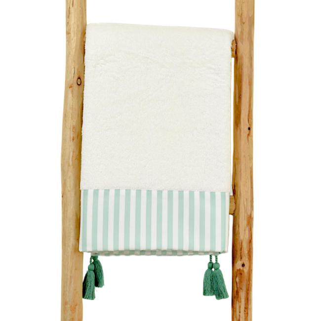 Picture of Meia Pata Stripes Mint Beach Towel - Mint Green